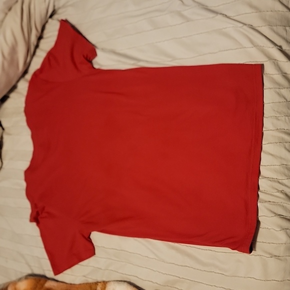 Addidas red t shirt - Picture 5 of 5
